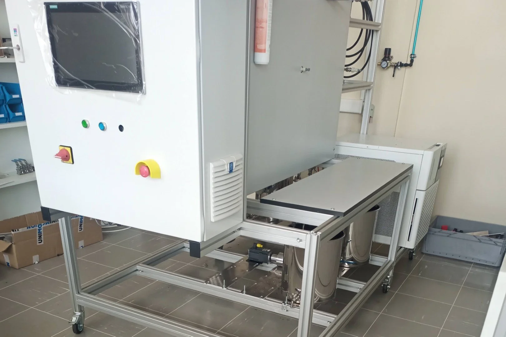 Sestanek v modernih poslovnih prostorih